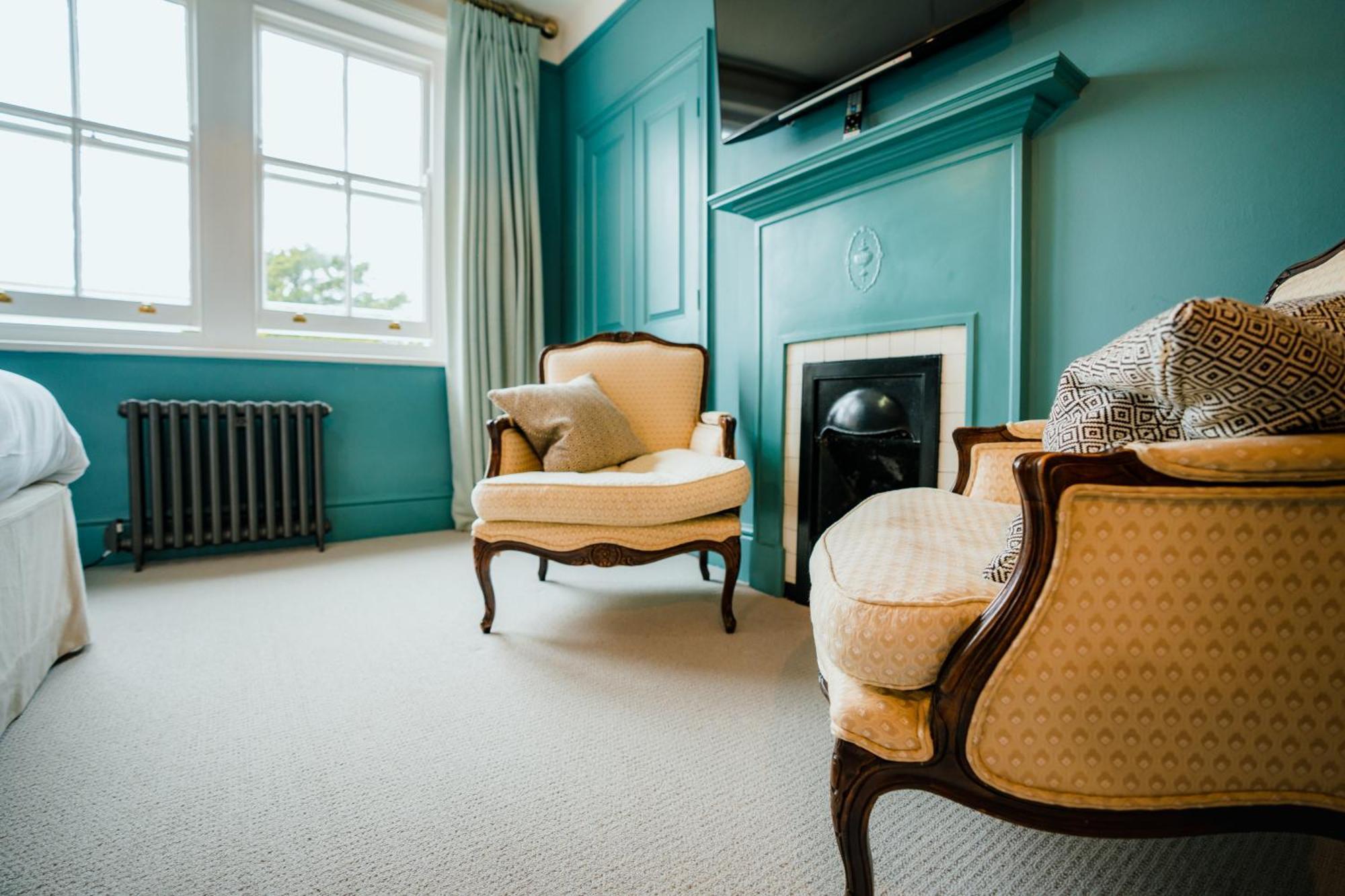 Purchases Restaurant & Accommodation Chichester Esterno foto